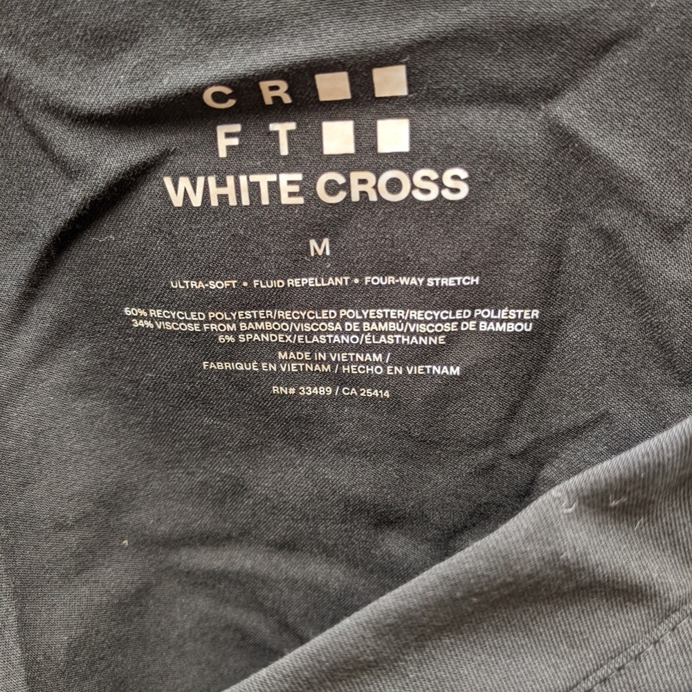 White Cross Black Scrubs Top Size M Medium - Picture 3 of 3